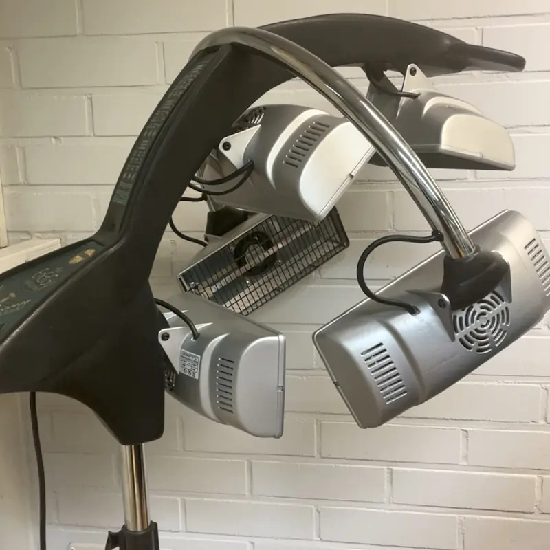 Haudehoito laitteisto, jota käytämme Ressbarber Kokkolassa